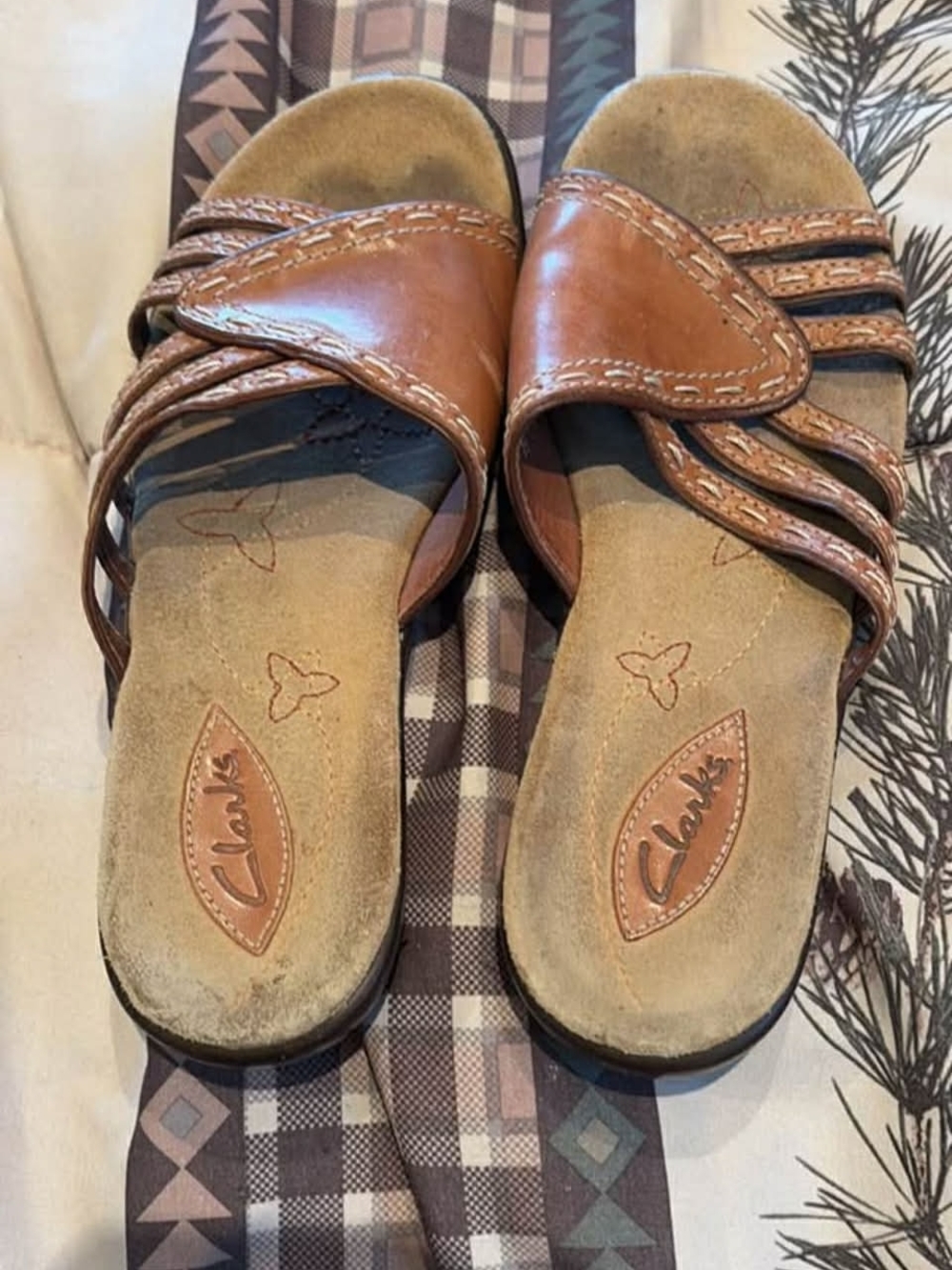 Clarks Women's Tan Brown Leather Slide Sandals